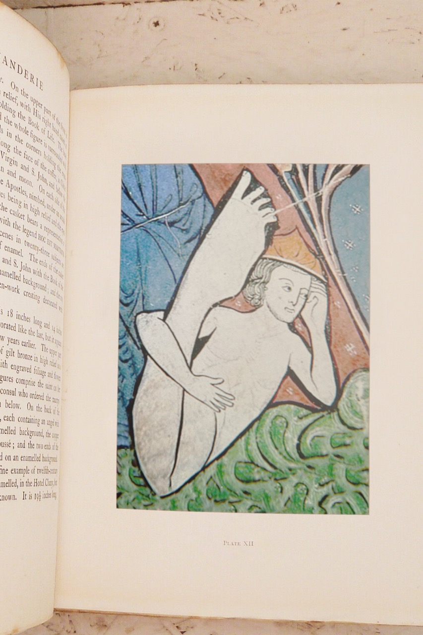 Skiapode_Skiapod_Skiapodes_Skaipods_Sciapode_Sciapod_Sciapodes_Sciapods_12