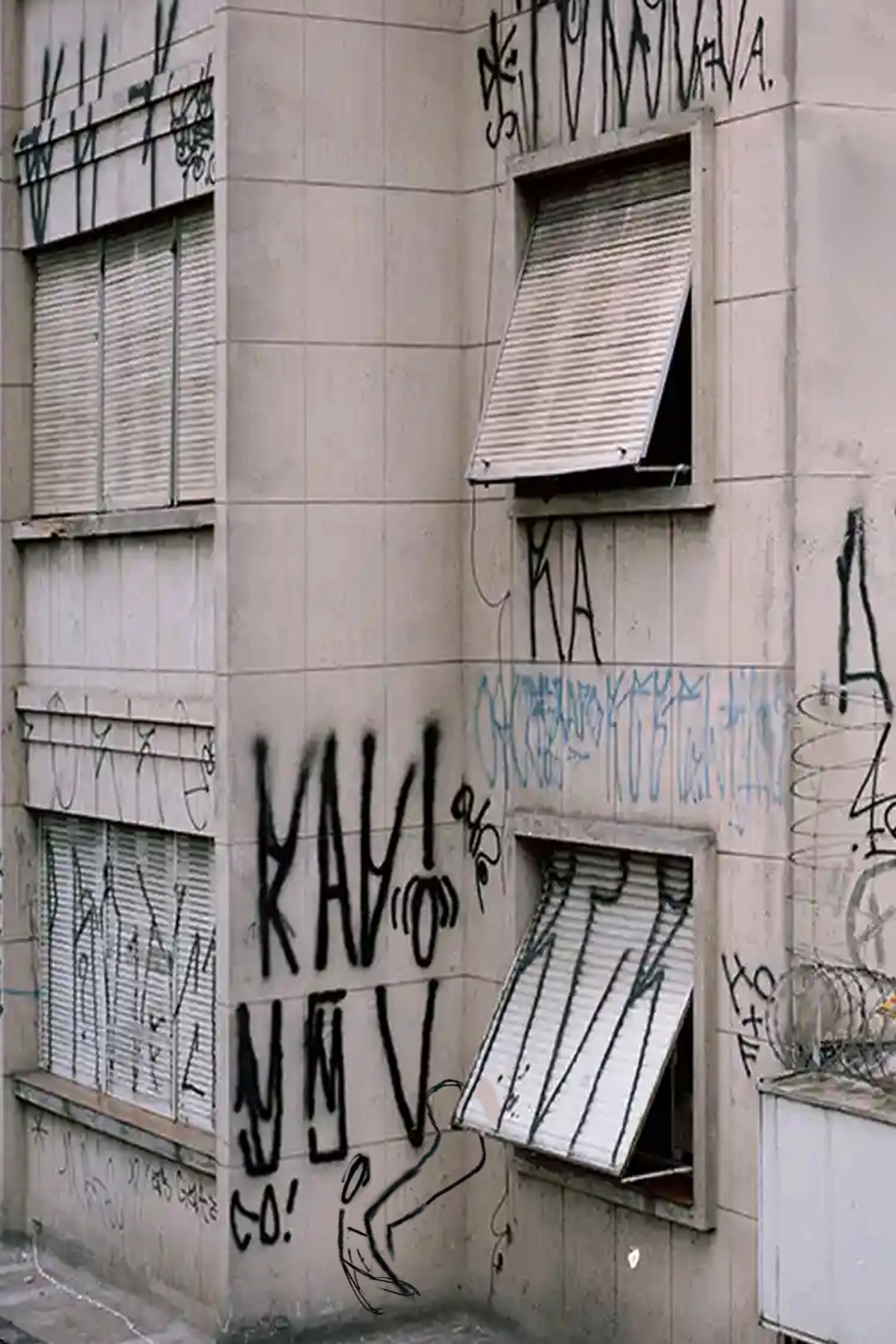 Skiapode_Skiapod_Skiapodes_Skaipods_Sciapode_Sciapod_Sciapodes_Sciapods_74