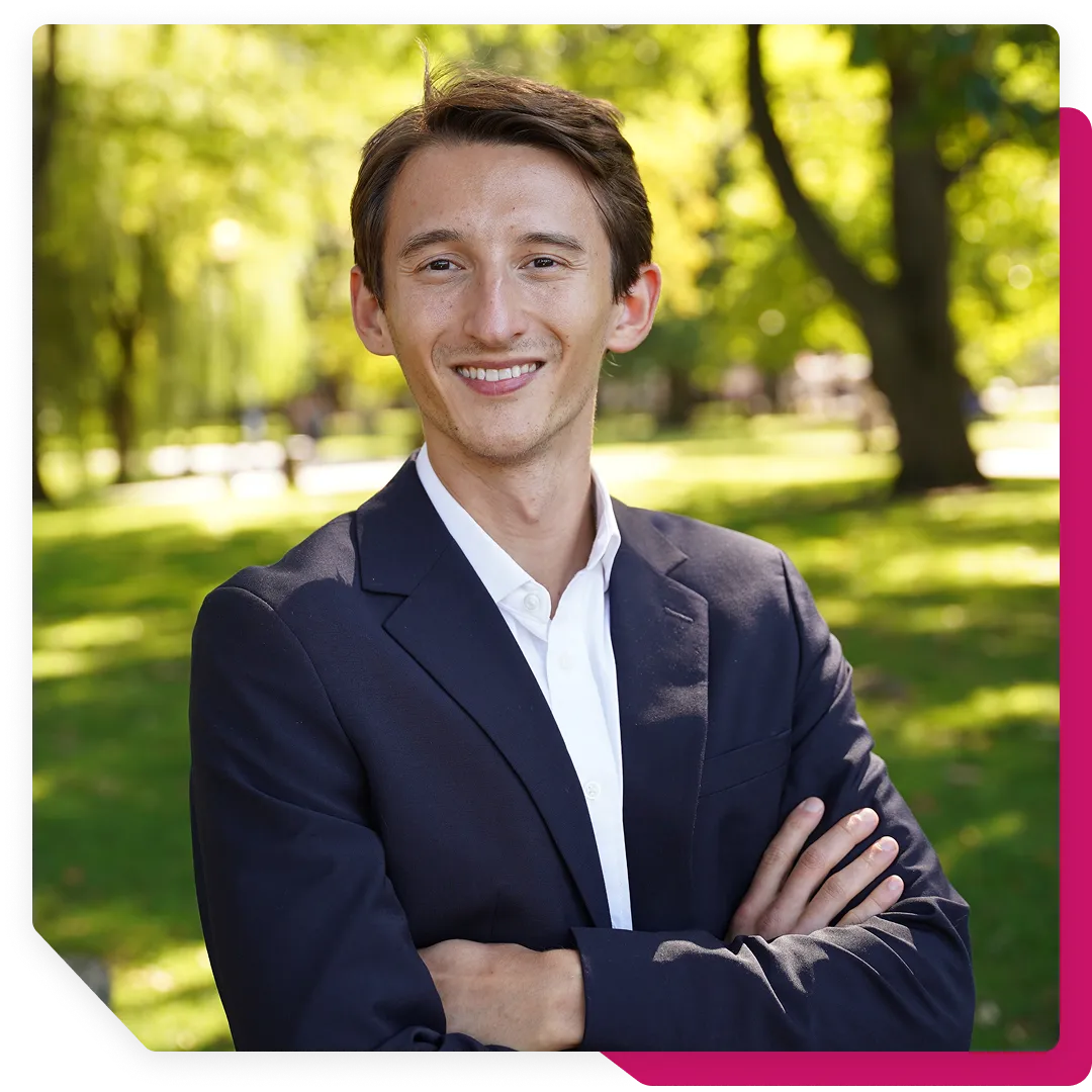 Ben Szuhaj Headshot