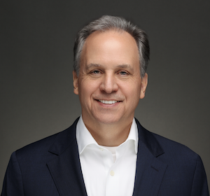 Stephen Straus