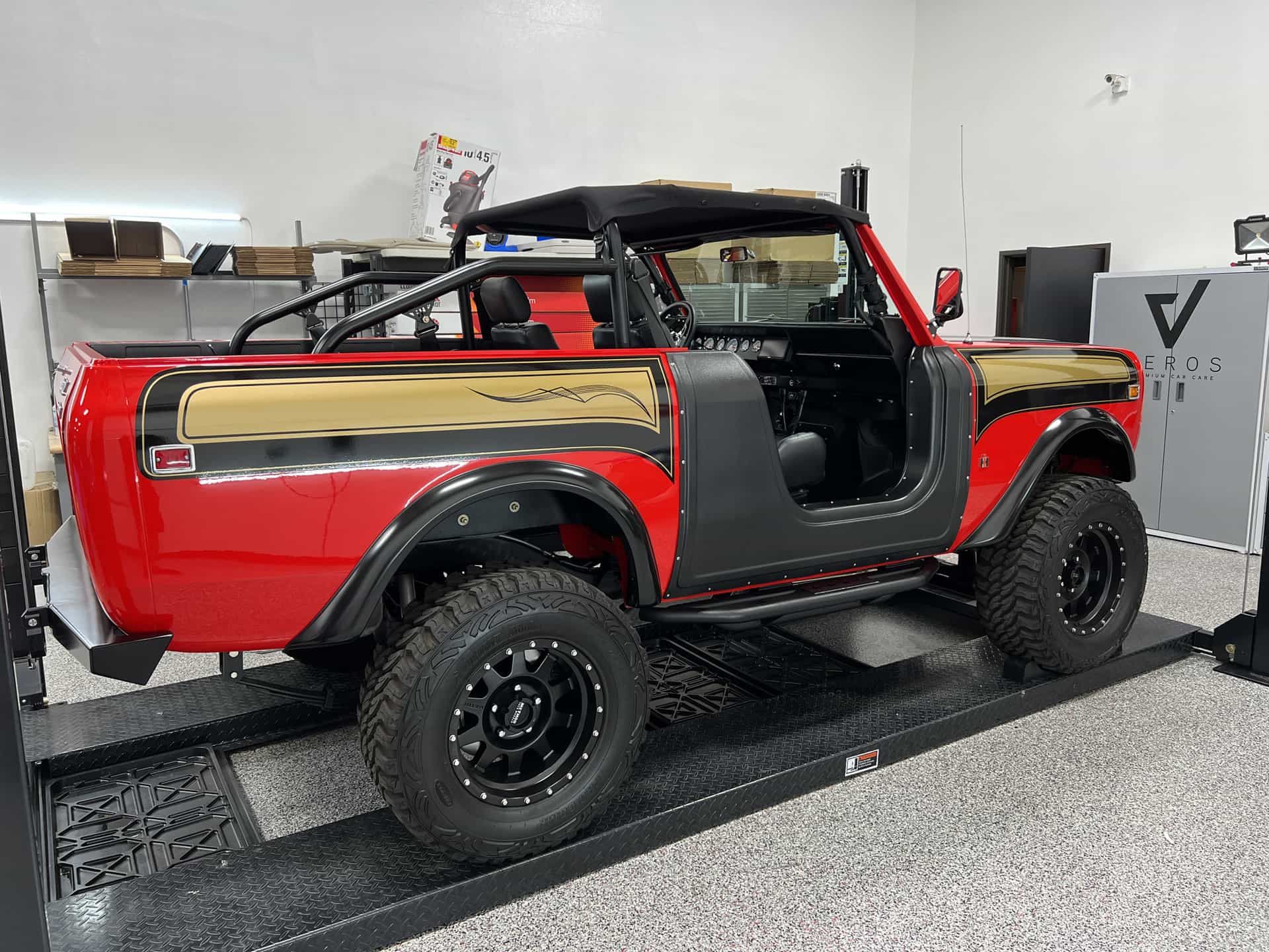 Red Jeep pickup detailed by Detail 2 U in Rancho Cucamonga - photo 4