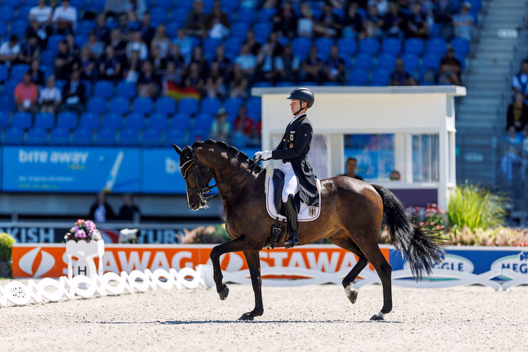 Raphael Netz mit Great Escape Camelot in der Kür bei den FEI Dressage World Championships 2026 in Aachen.