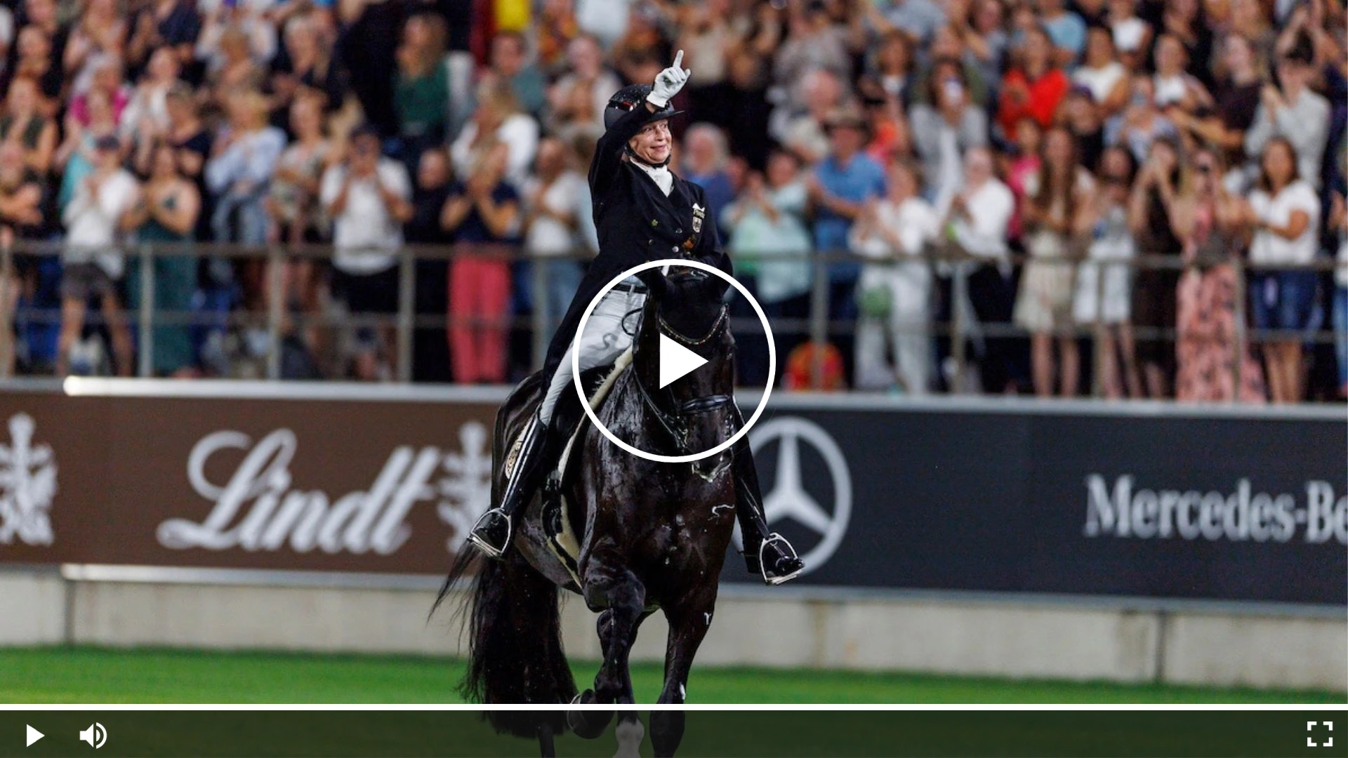 Isabell Werth auf Wendy de Fontaine bei der Reit-WM Aachen 2026