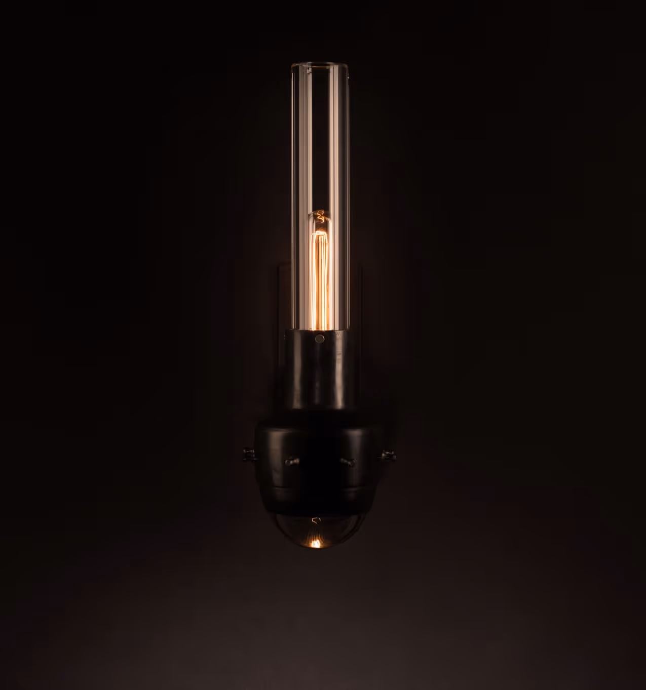 Pequod Sconce