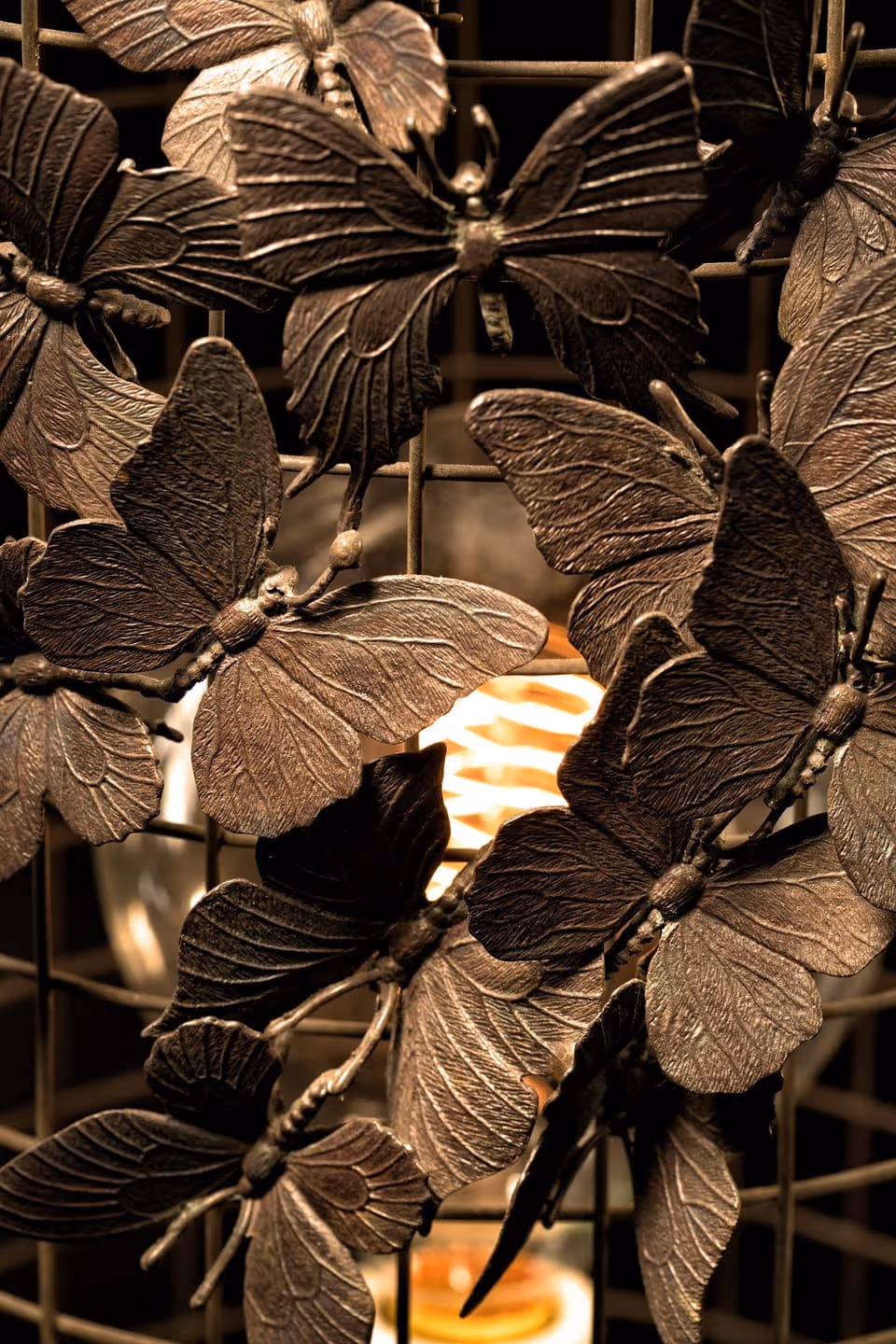 Haunt Cage Lamp