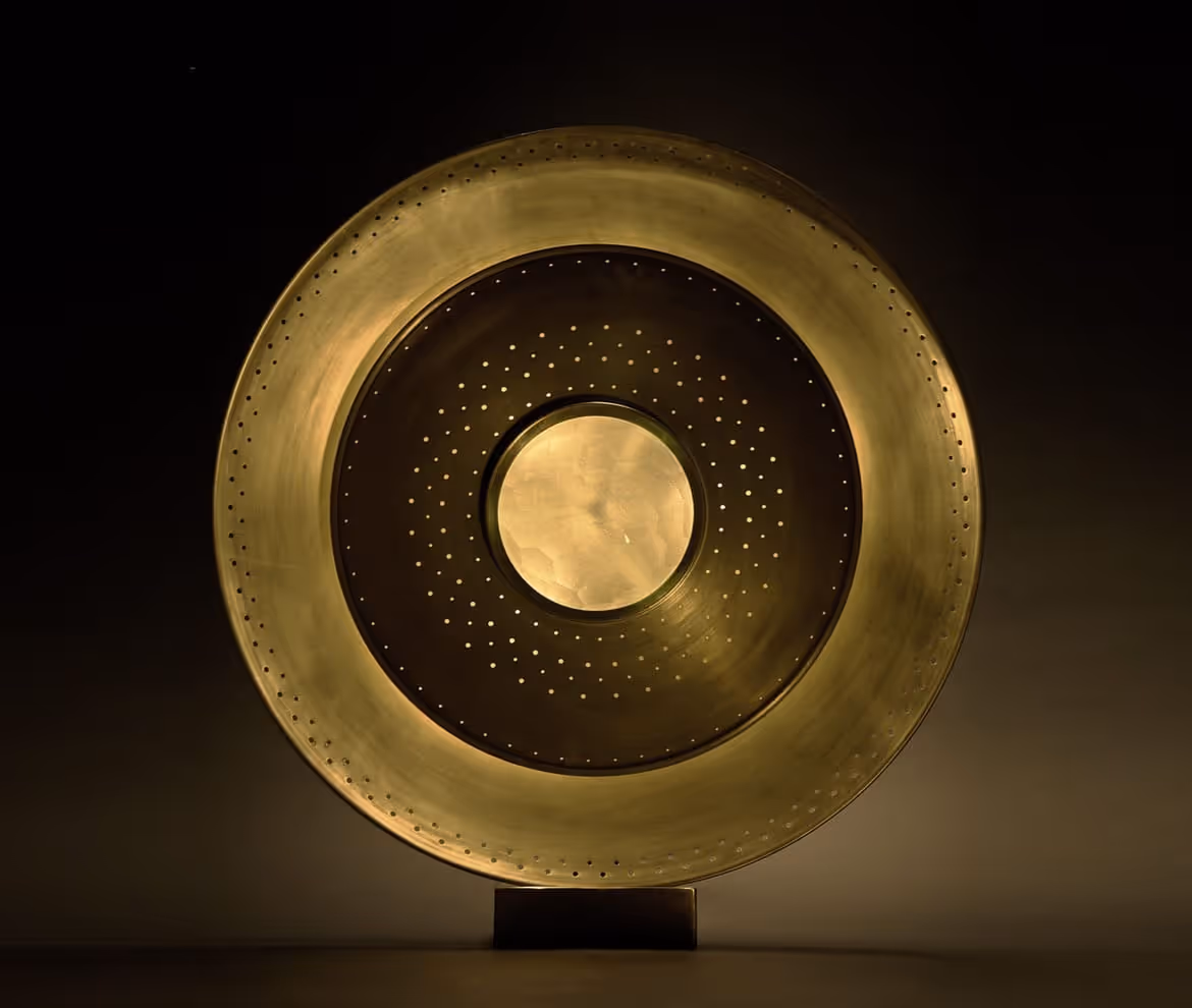 Iris Table Lamp