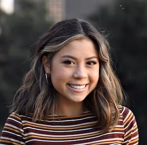 Lilly's headshot