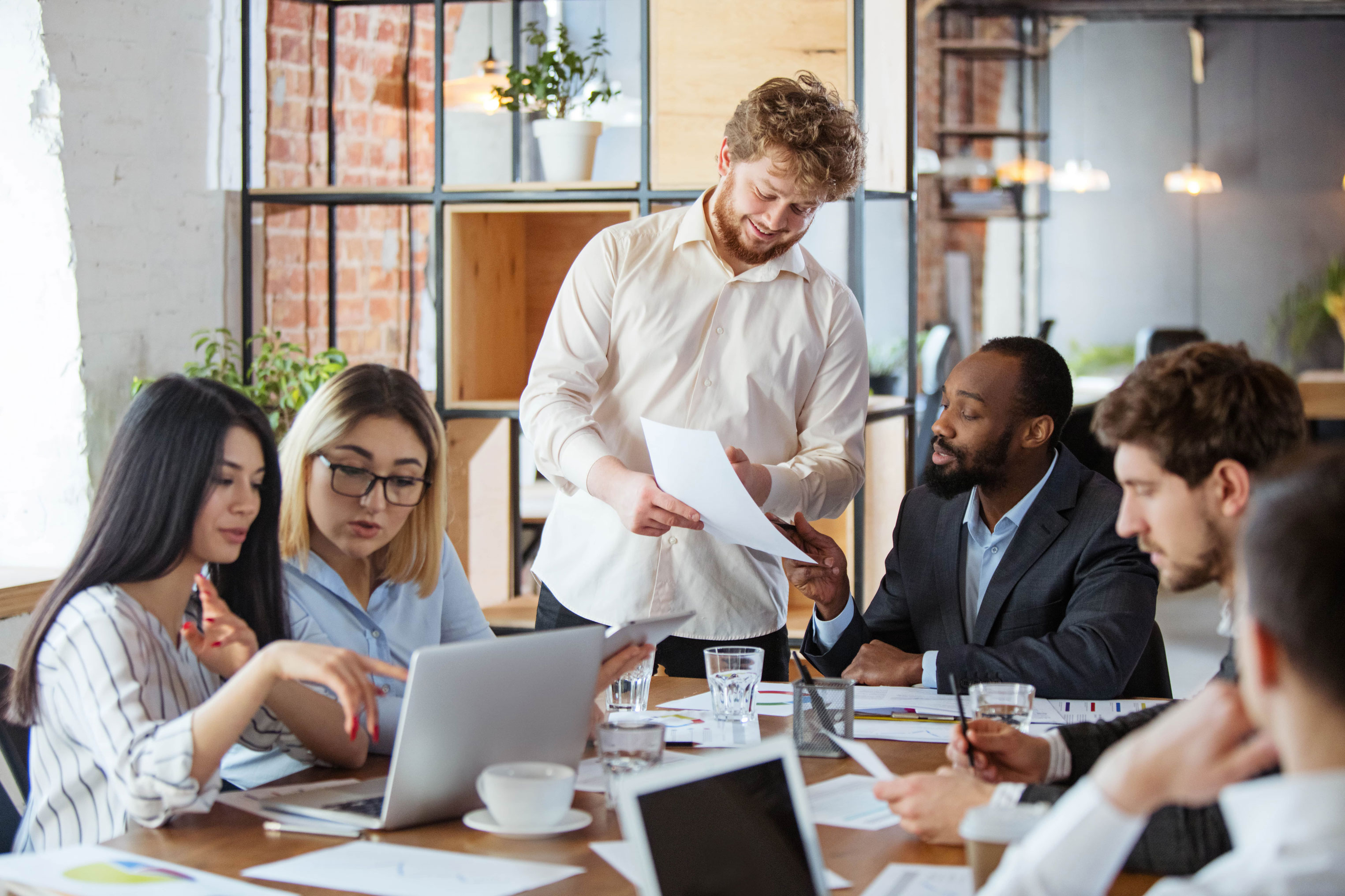 Enhancing Team Collaboration With Effective Workplace Communication