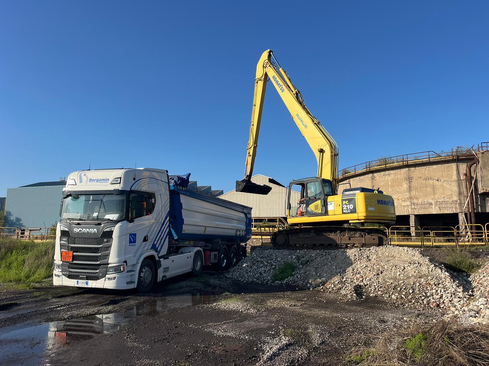 Trasporto Rifiuti Speciali ADR: Guida Completa alla Conformità e Sicurezza