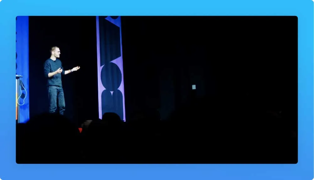 Speaker during a talk in a tech event happening in Madrid