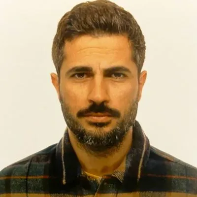 Ash Khazaei
