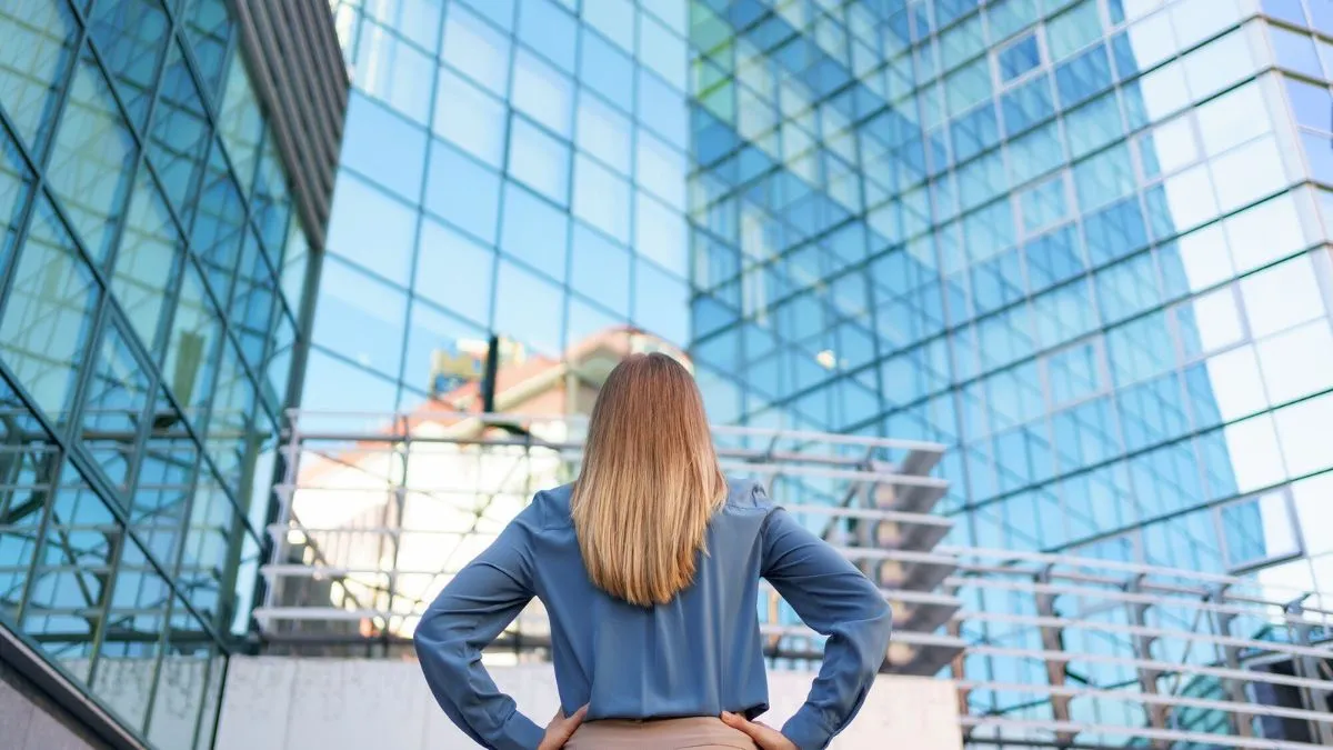 How to Add a Career Break on LinkedIn 