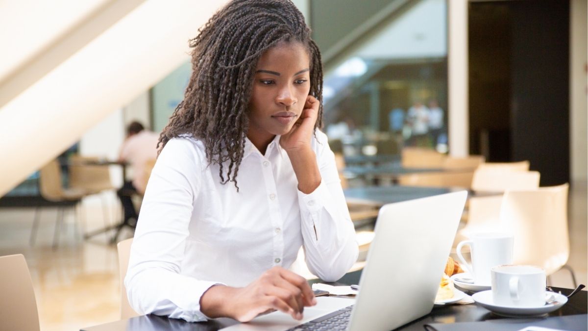 What to Write in Your LinkedIn “About” Section When You're Switching Careers