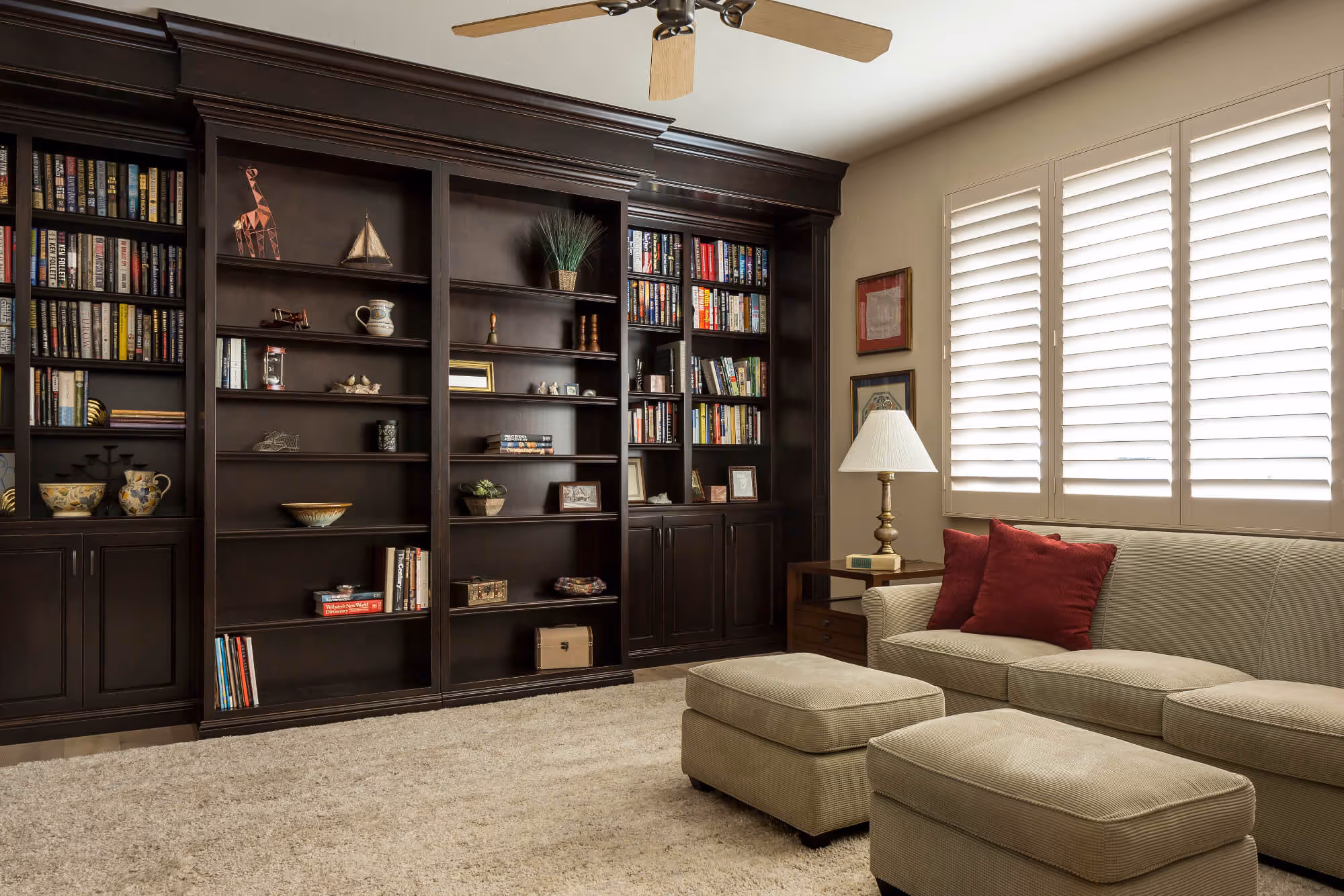 Desert Transitional Renovation in Mountain Shadows, Paradise Valley, AZ | Home Library