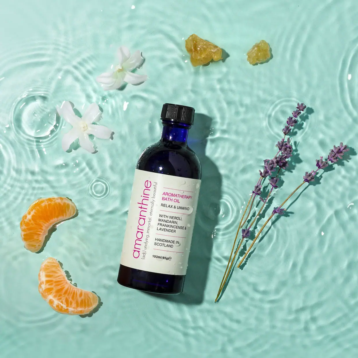 Aromatherapy bath oil with lavender, frankinsense, neroli and mandarin.