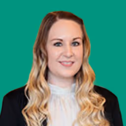 Photo of Nicole Prothero