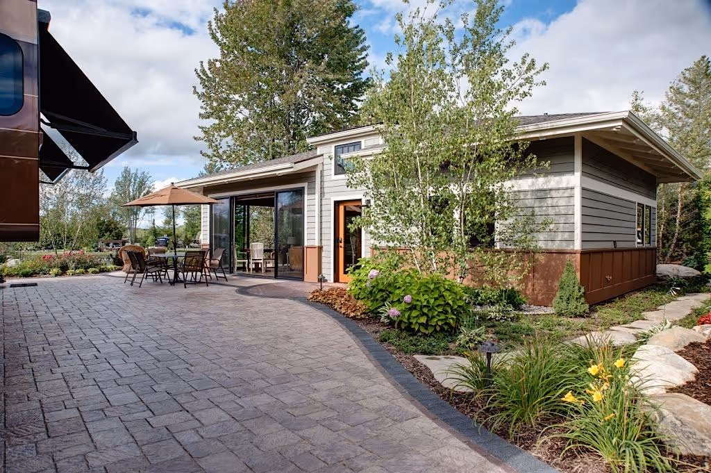 New phase 5 bungalow