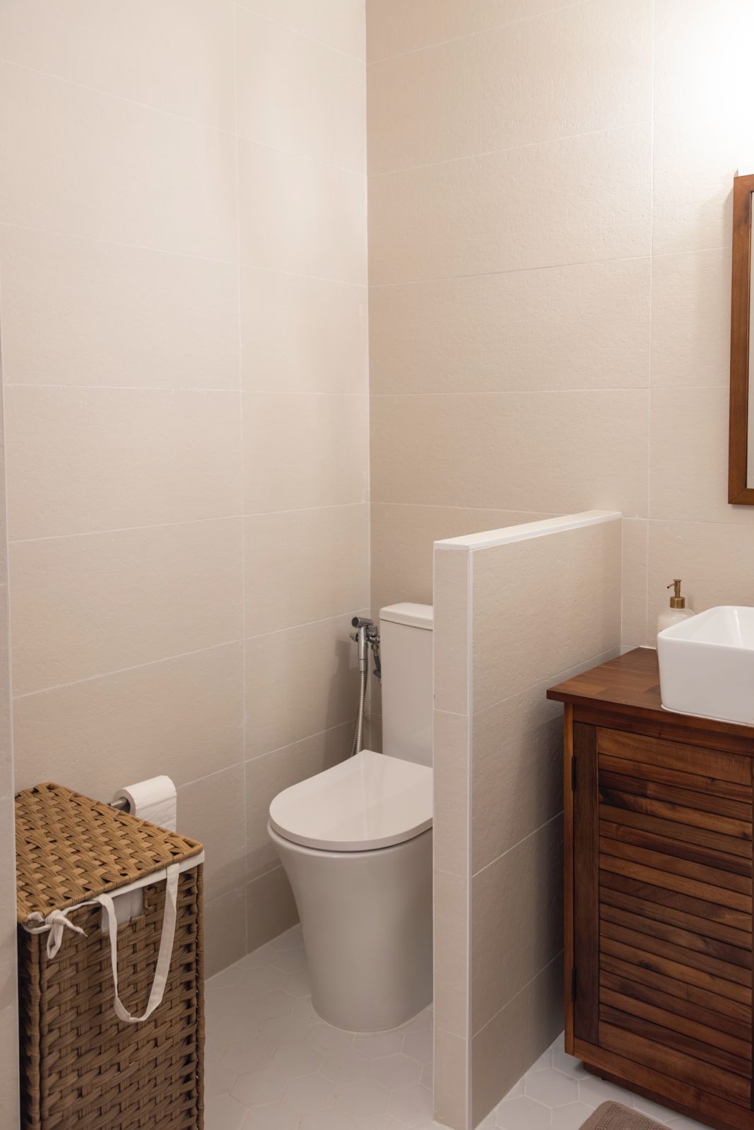 Coin détente avec fauteuil rotin