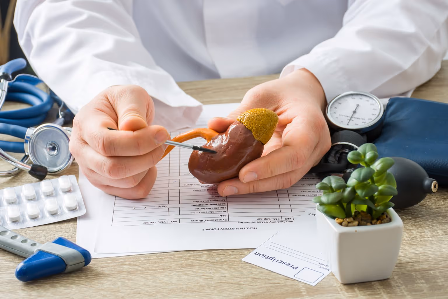 Kidney Stones - Symptoms, Causes & Treatment
