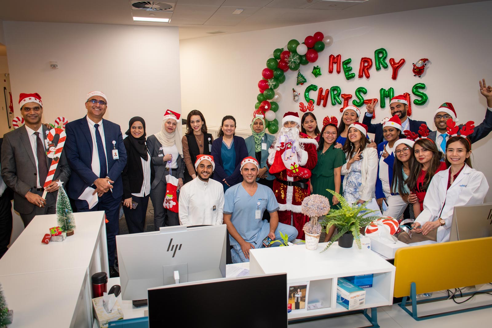 احتفالات عيد الميلاد المجيد في مستشفى فقيه الجامعي