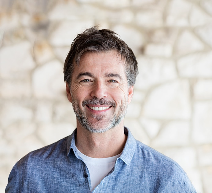 جراحة زراعة الأسنان