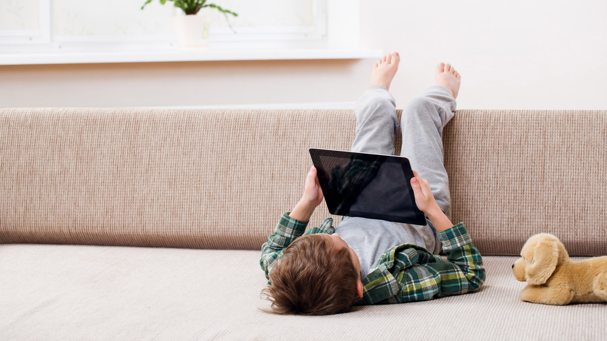 Navigating Screen Time for School-Going Kids