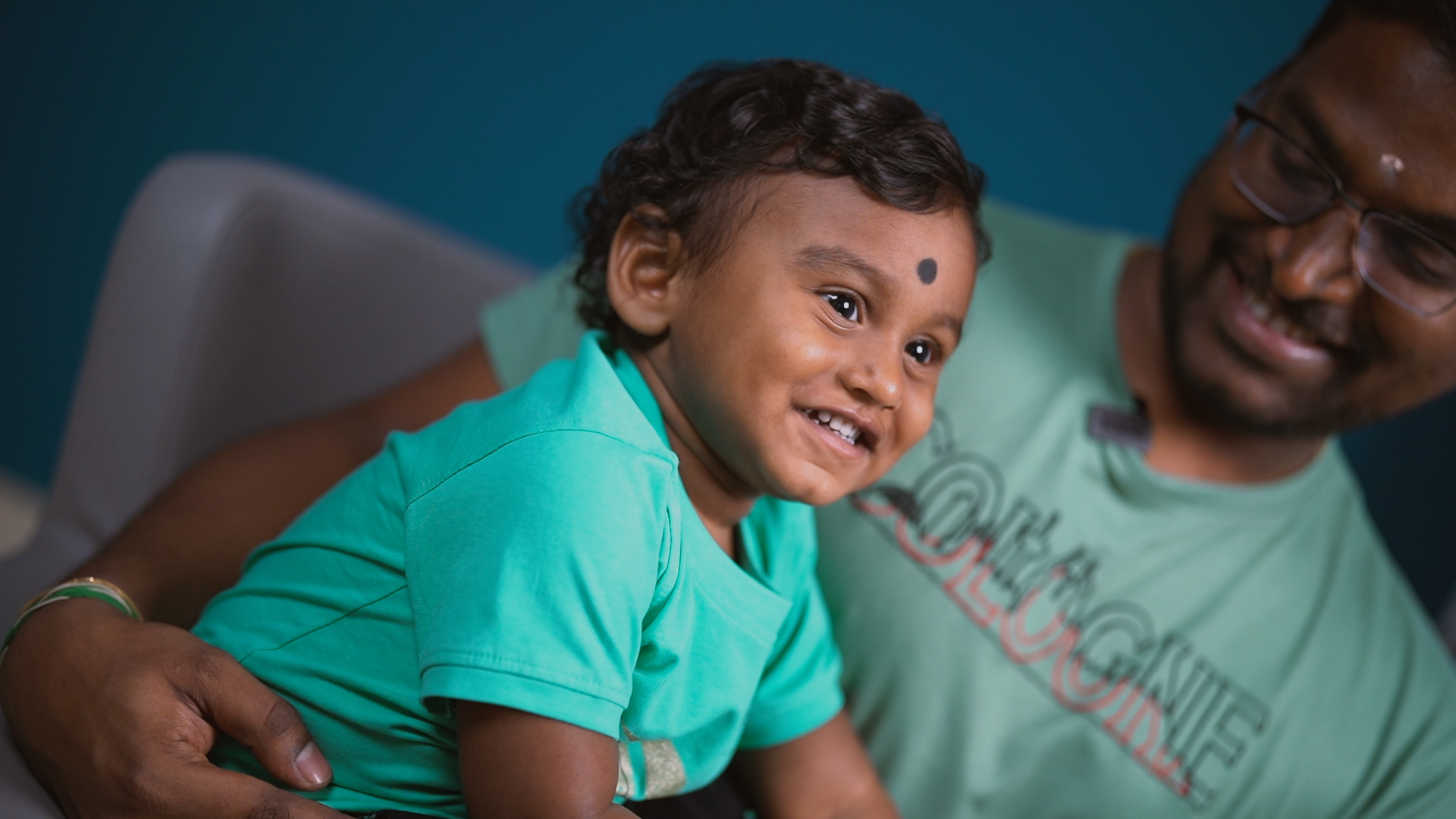 Minimally invasive surgery to treat a severe urinary tract infection for 2 years old baby.