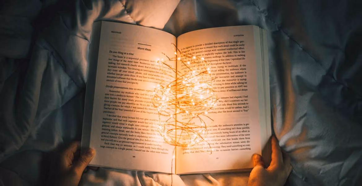 My three decades in journalism made storytelling part of my DNA. These are the storytelling lessons I learned and how you can apply them to business.