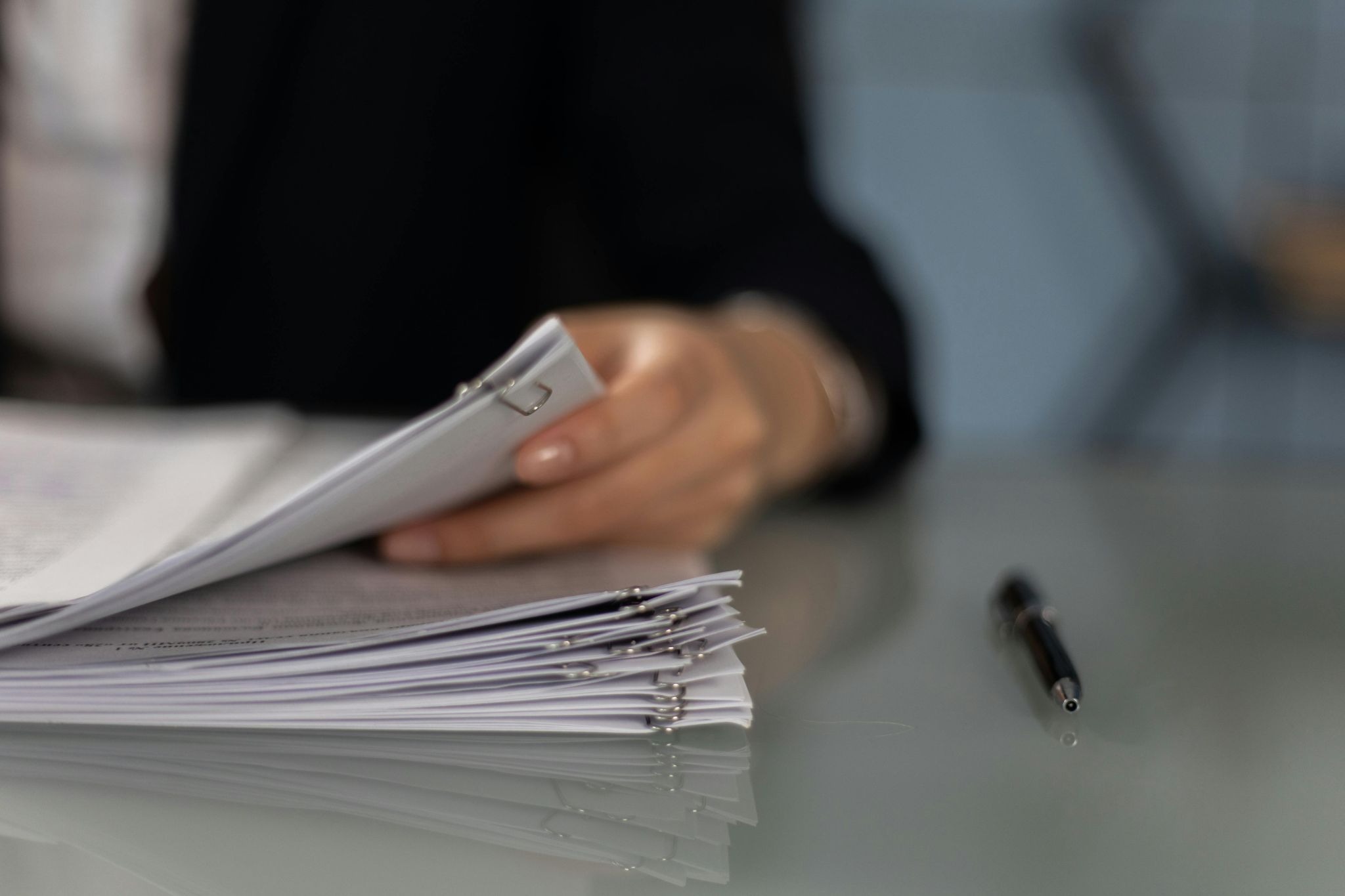 ordenar contratos legales