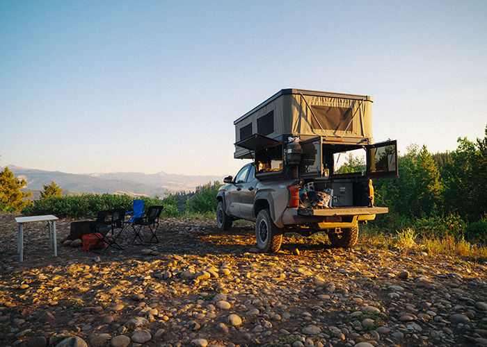 Toyota Tacoma Pop-Up Camper