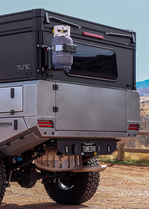 flatbed truck camper