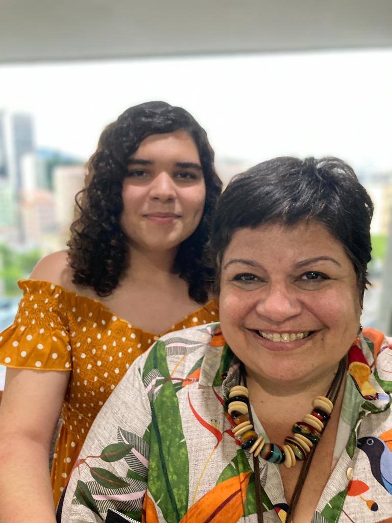 Pesquisadora Rejane Prevot e sua filha