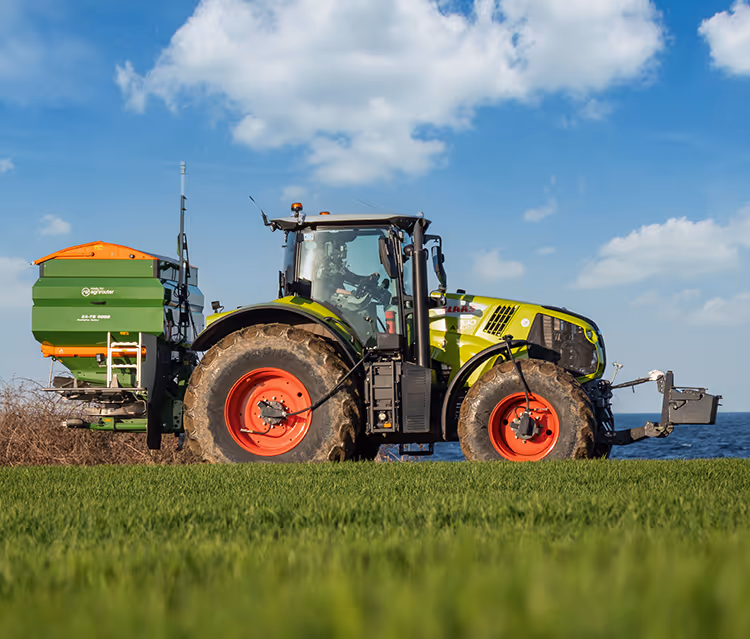 CONTRACTORS ARE VITAL FOR UK FARMING, SAYS NAAC