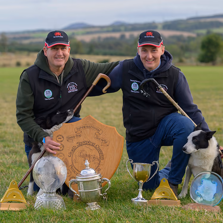 FATHER AND SON CROWNED WORLD CHAMPIONS AT THE SHEEP DOG WORLD TRIAL 2026