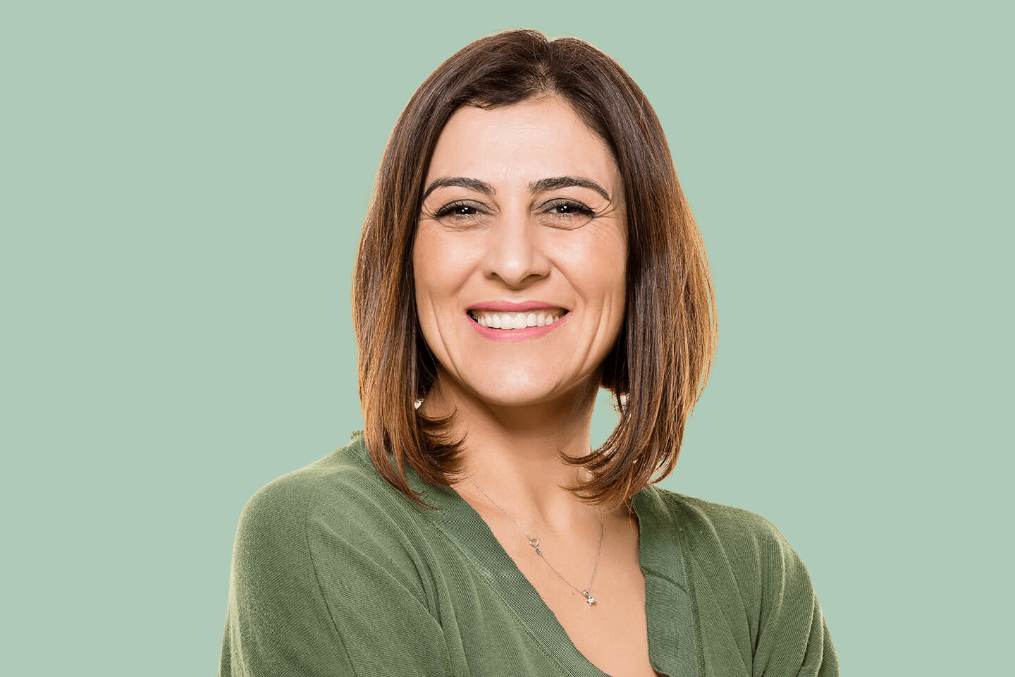 A cute woman smiling