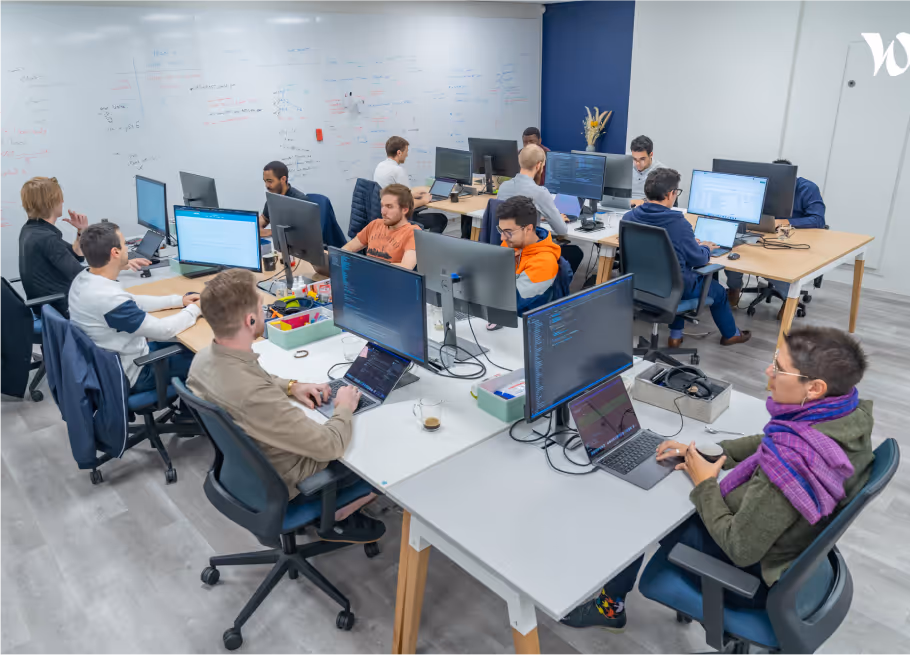 Work in the office triPica