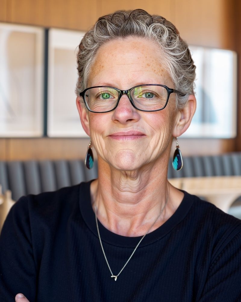Marianne Marsh, MD