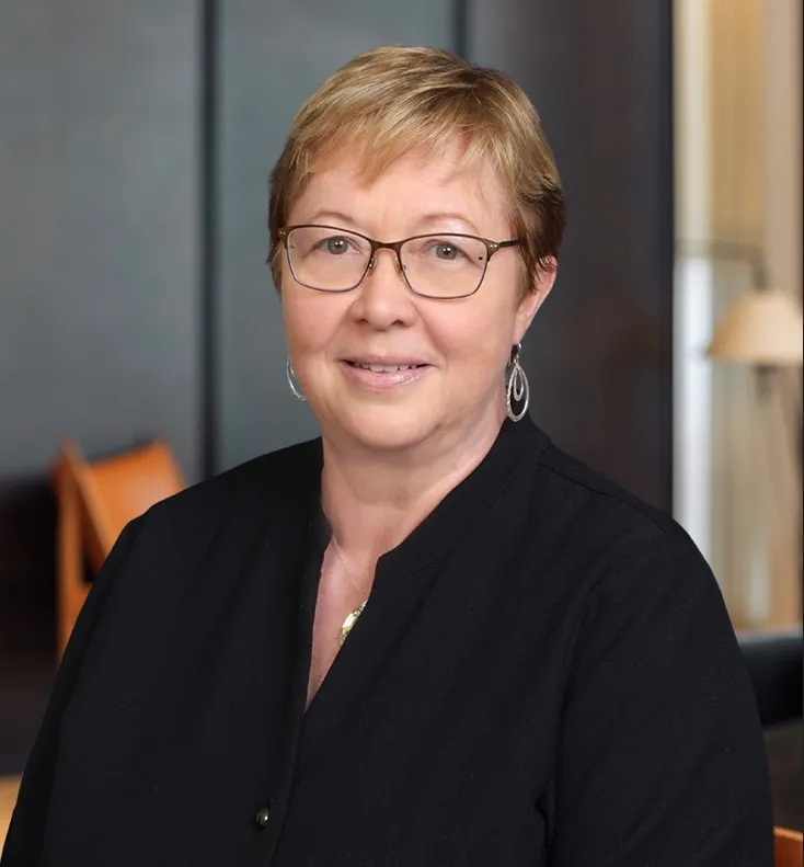 Carolyn Benson, MD
