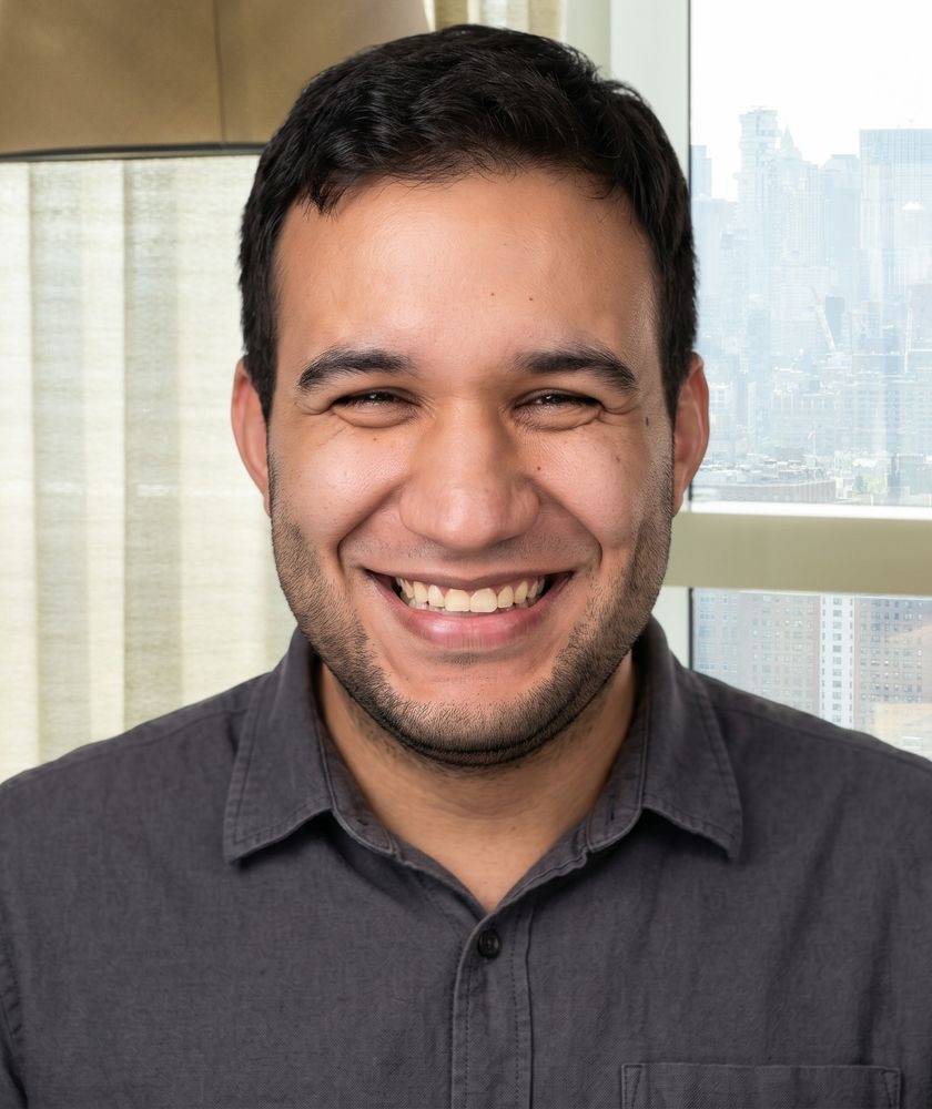 Gabriel Nieves-Segarra, MD
