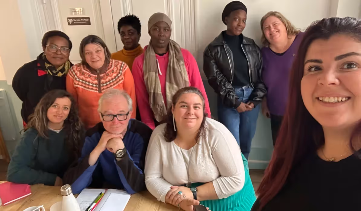 équipe d'auxiliaire de vie mixte