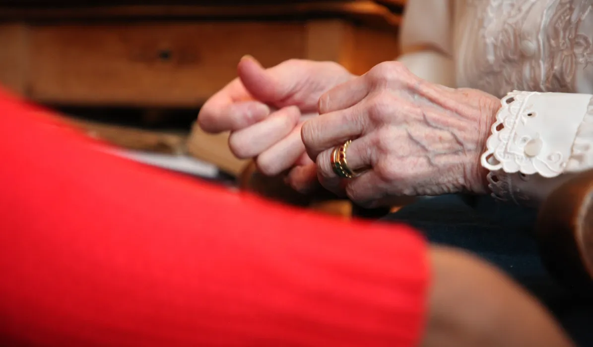 Alzheimer : le début de l’angoisse ou d’une nouvelle vie heureuse ?