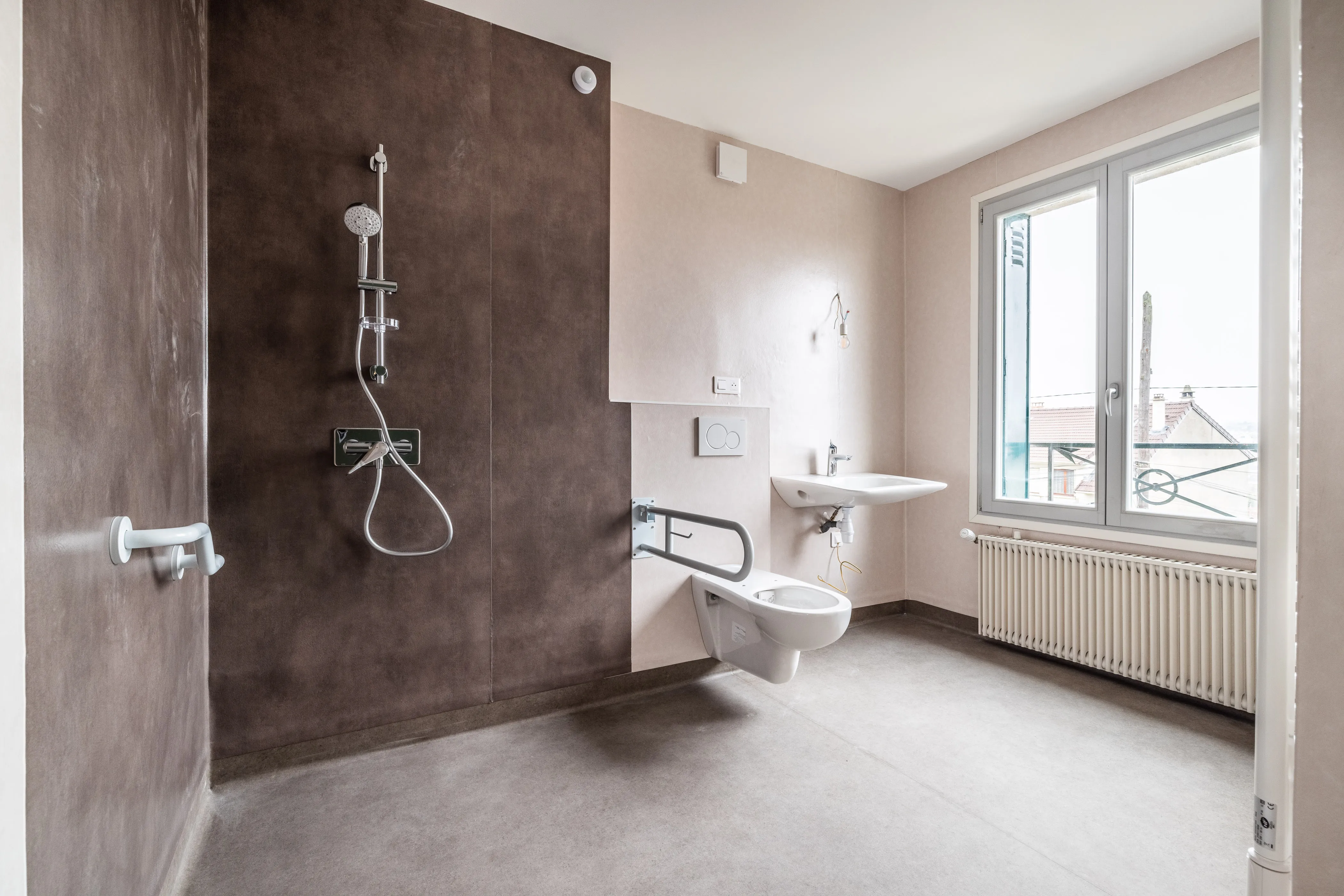 salle de bain personnes âgées