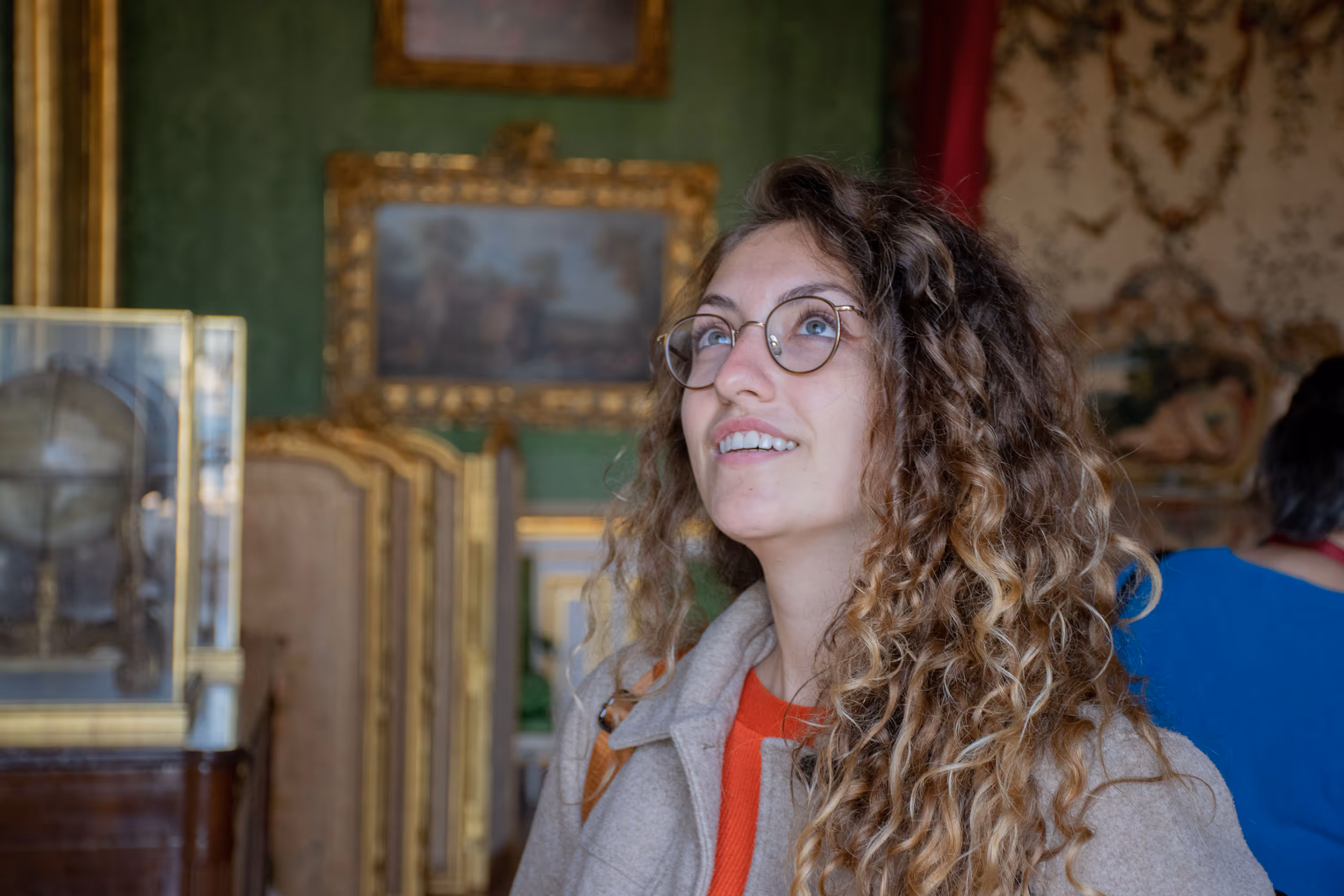 巴黎到凡尔赛皇室日：含交通工具的定制制片导览旅游