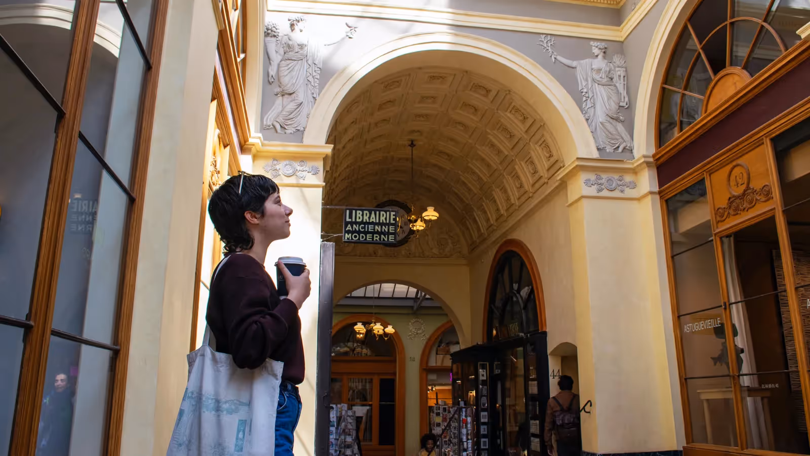 Private Paris Fashion and Shopping Experience