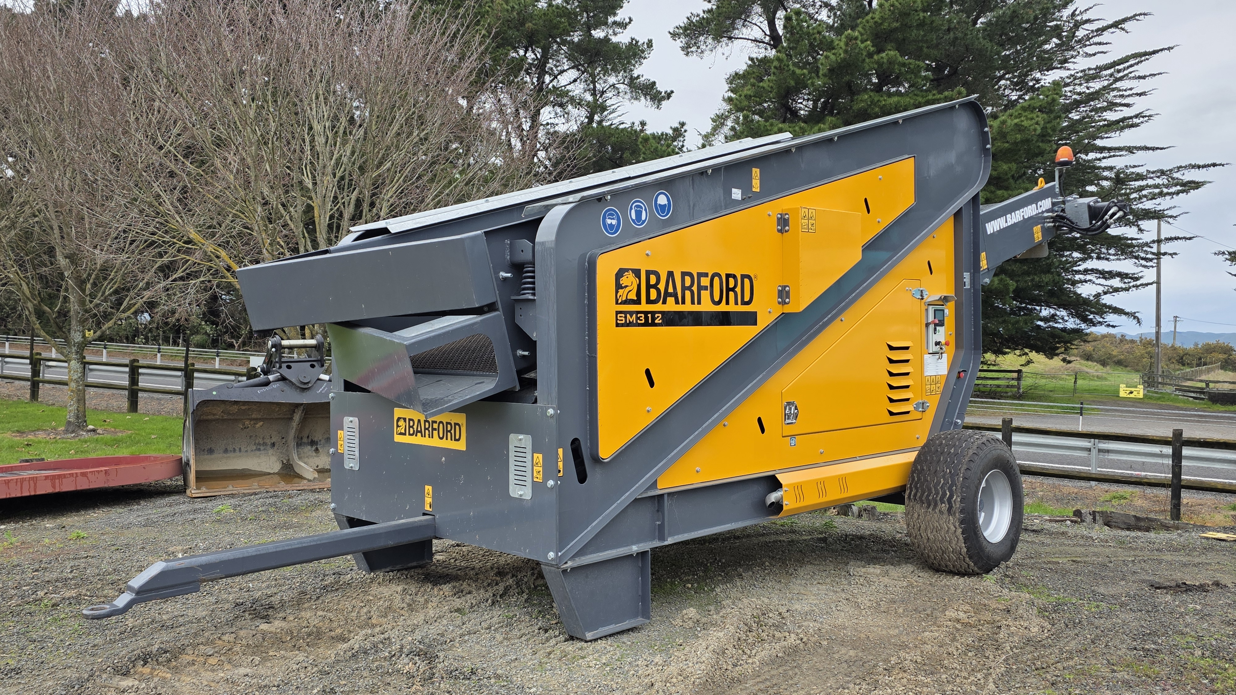 Ex-Demo Barford SM312 Wheeled Screener