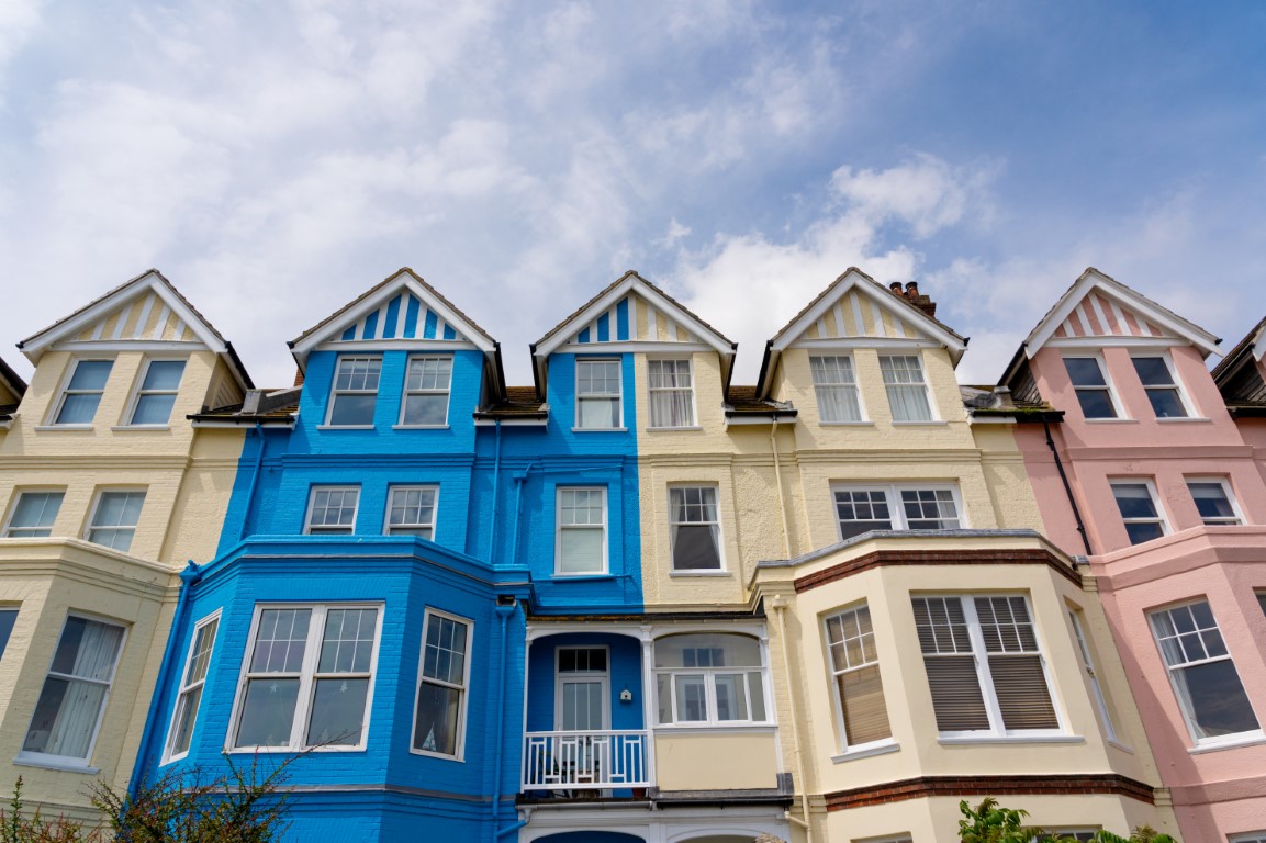 Buildings on Crag Path facing Aldeburgh Beach