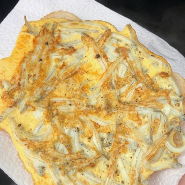 The Little Paua food truck whitebait fritter Tauranga Food Show