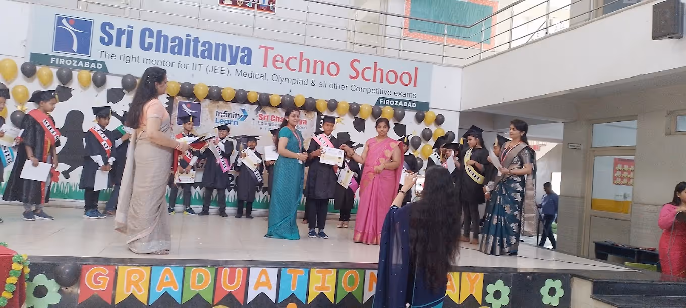 Sri Chaitanya School, Agra