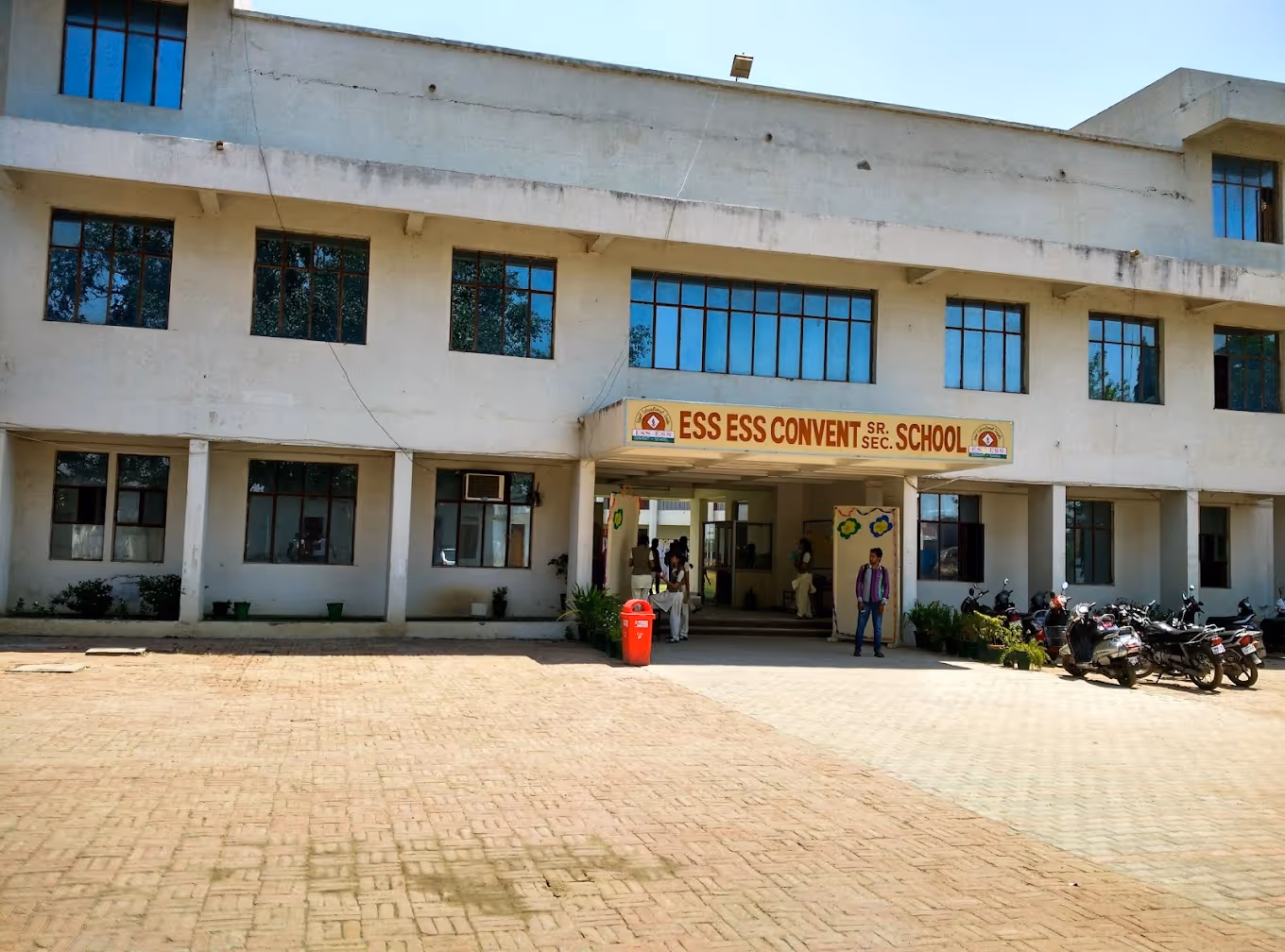 Ess Ess Convent Senior Secondary School, Agra