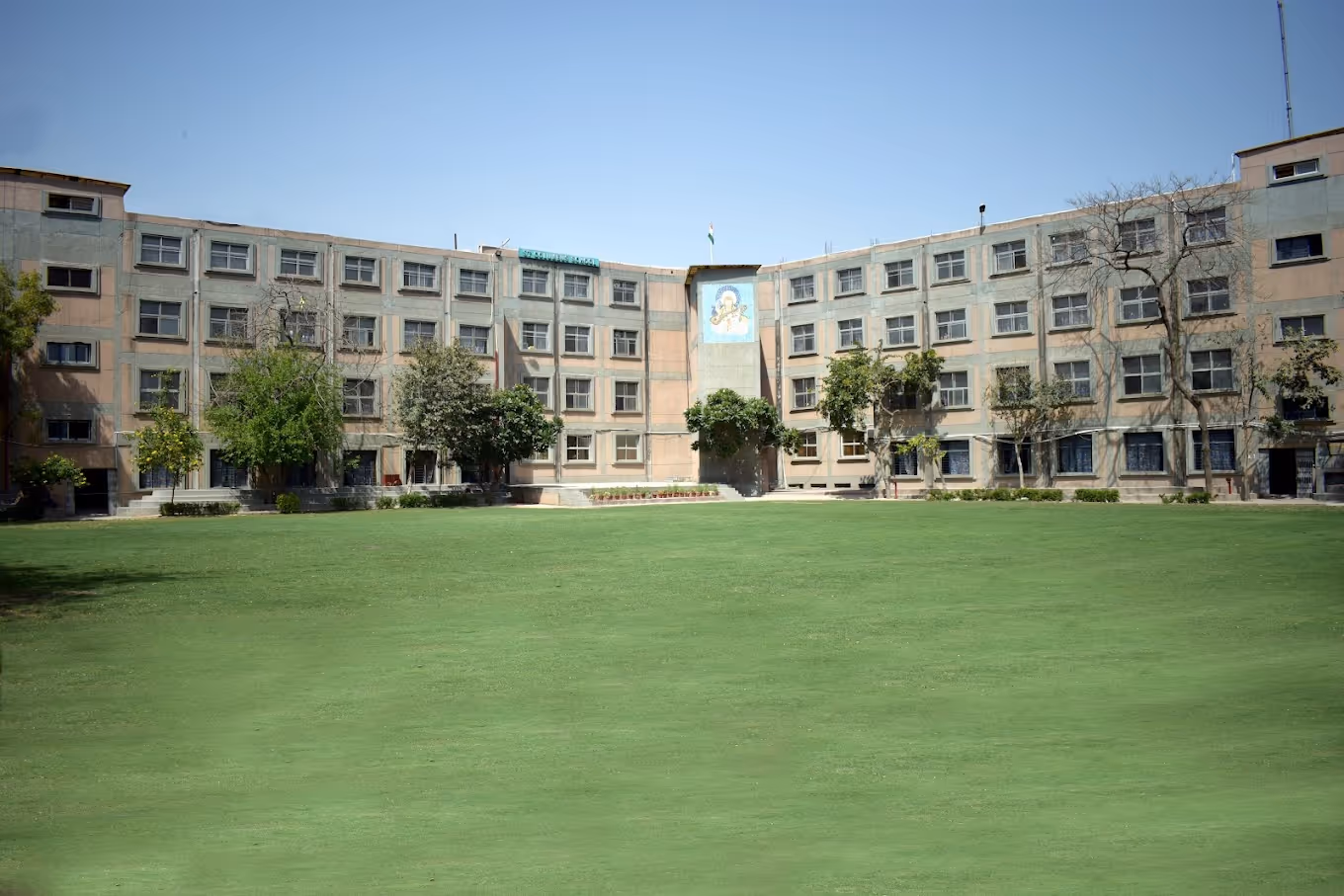 St. Columbus School, Dayal Bagh Colony, Faridabad